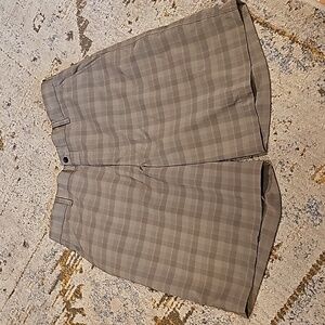 NikeGolf Mens Shorts Mens Plaid 11" Inseam Flat Front Fit-Dri